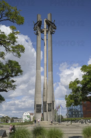 Memorial to the fallen shipyard workers of 1970