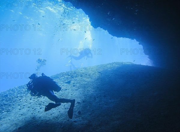 Underwater photo