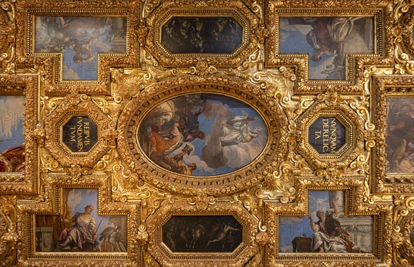 Decorated ceiling