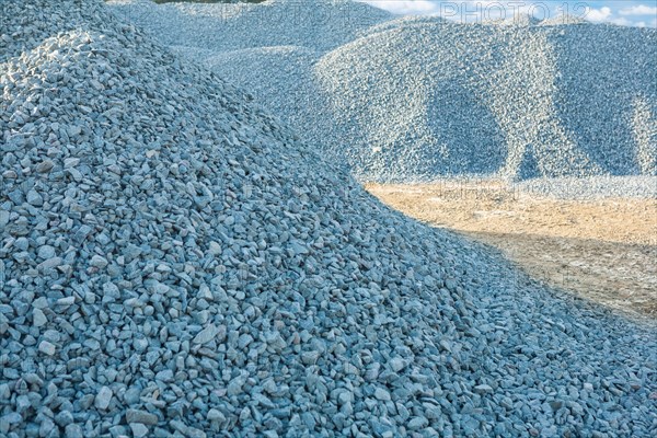 Gravel heap