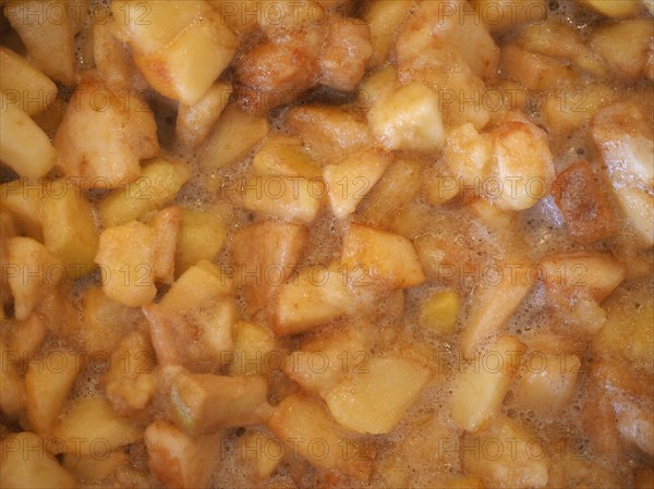 Apple jam cooking