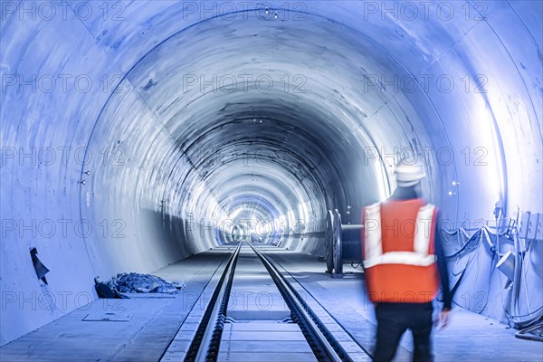 Construction site in the tunnel at the new through station in Stuttgart. A total of 56 kilometres of tunnels have been dug for Deutsche Bahn AG's Stuttgart 21 project and tunnelling has been completed...