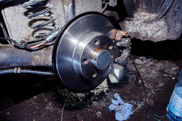 Installing a new brake disc on a car hub