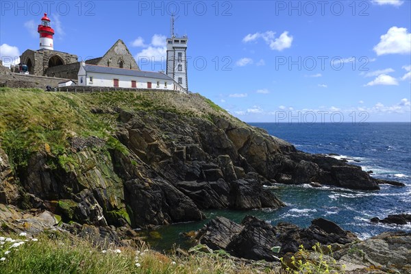 Semaphore, ruins of the Saint-Mathieu abbey and lighthouse on the Pointe Saint-Mathieu,