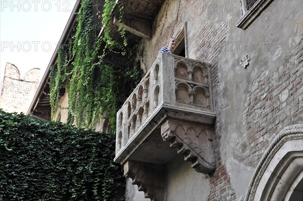 Balcony at Juliet's house, Casa di Giulietta, setting of Shakespeare's Romeo and Juliet, Verona