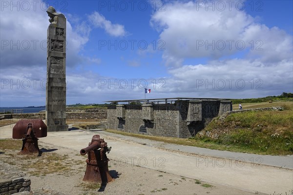 Former fort and memorial to the fallen of the 1st World War on the Pointe Saint-Mathieu,