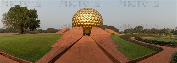 Meditation centre Matrimandir or Matri Mandir, future city Auroville, near Pondicherry or