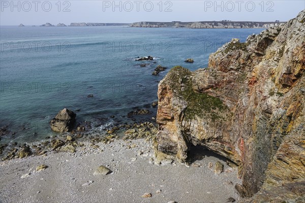 Pointe de Dinan, Crozon, behind Pointe de Pen Hir with the rocks Les Tas de Pois, Crozon peninsula,