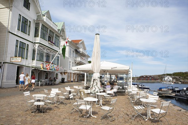 Wooden houses on the archipelago island of Marstrandsoe, Marstrand, Vaestra Goetalands laen,