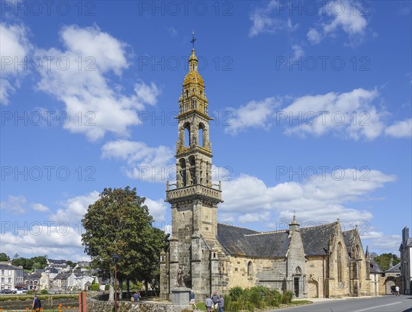 Saint-Sauveur church on the Riviere du Faou on the Rade de Brest, Le Faou, Finistere Penn ar Bed