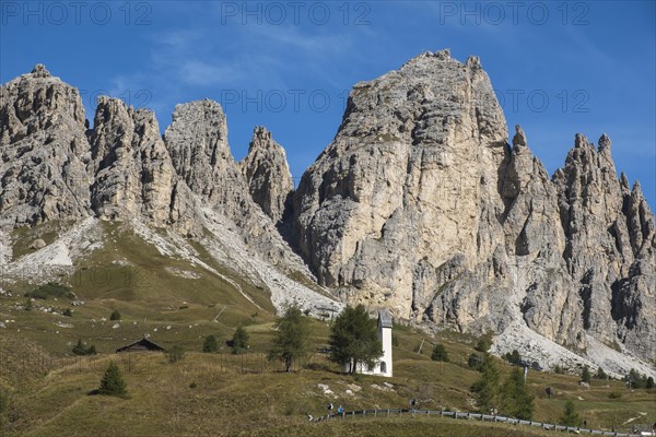 View of the Cir peaks from the Gardena Pass, Puez Group, Puez-Odle nature park Park, Gardena Pass,