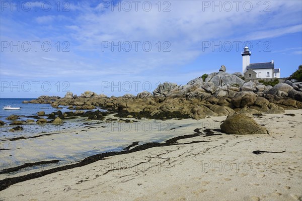 Lighthouse and beach at the Pointe de Pontusval, Plouneour-Brignogan-Plage, department Finistere