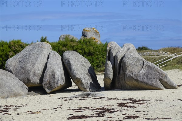 Lighthouse and beach at the Pointe de Pontusval, Plouneour-Brignogan-Plage, department Finistere