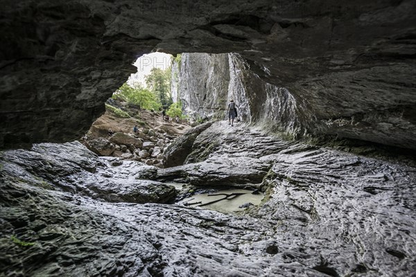 Cave, Grotte Sarrasine, Source du Lison, Source des Lison, Nans-sous-Sainte-Anne, Departement