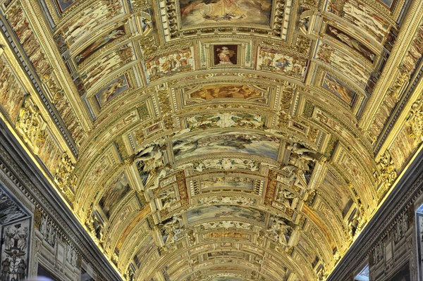 Ceiling painting, Galleria delle carte geografiche, Gallery of Maps, Hall of Maps, Vatican Museums,