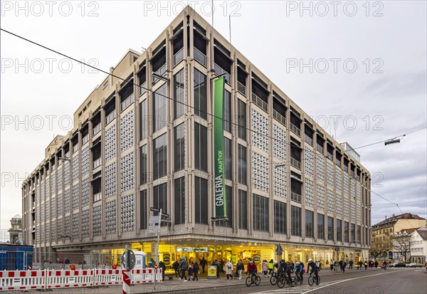 Galeria Kaufhof Stuttgart Eberhardstrasse. Clearance sale before closing, exterior view, Stuttgart,