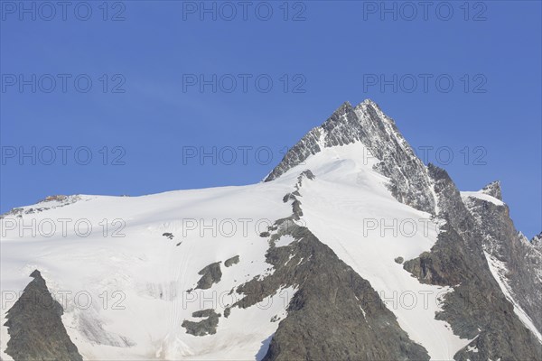 Grossglockner, Grossglockner and the Adlersruhe and Erzherzog-Johann Huette in the Hohe Tauern
