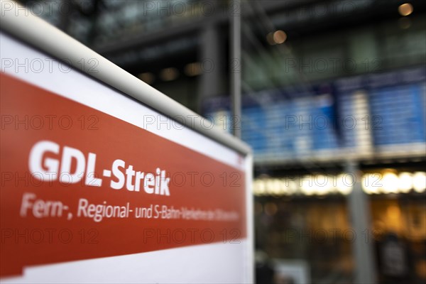 A sign at Berlin Central Station refers to the GDL railway strike. Today is the second day of the