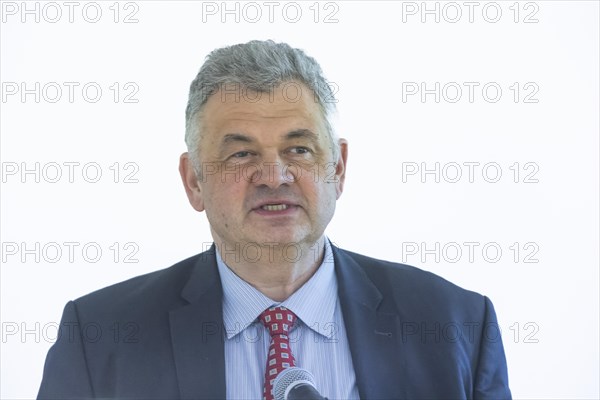 Prof. Sebastian M. Schmidt, Scientific Director Helmholtz-Zentrum Dresden-Rossendorf:, Dresden,