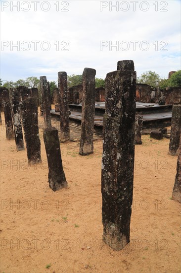 UNESCO World Heritage Site, ancient city Polonnaruwa, Sri Lanka, Asia, Buddha Seema Pasada