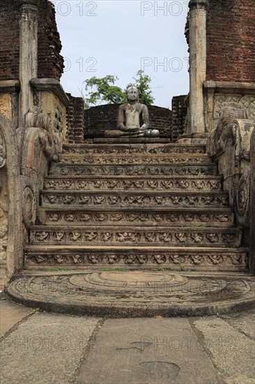 Seated Buddha in Vatadage building, The Quadrangle, UNESCO World Heritage Site, the ancient city of