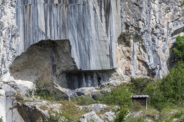 Carriere royale de l'Espiadet, Carriere du Roy, marble quarry at Payolle, Haute-Bigorre,