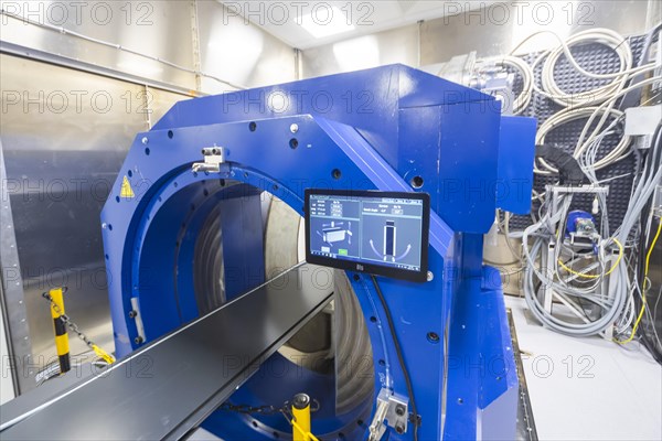 Prototype for high-contrast live imaging in proton therapy inaugurated, Dresden, Saxony, Germany,