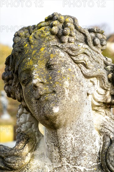 Female woman face stone composite bust of Bacchiante, Garden Art Limited, Eddington, Hungerford,