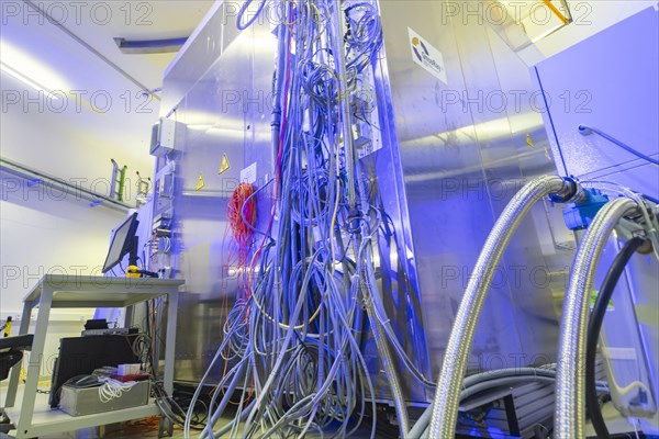 Prototype for high-contrast live imaging in proton therapy inaugurated, Dresden, Saxony, Germany,