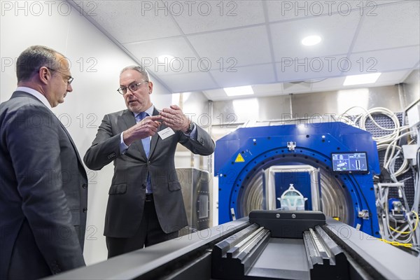 Prototype for high-contrast live imaging in proton therapy inaugurated, Dresden, Saxony, Germany,