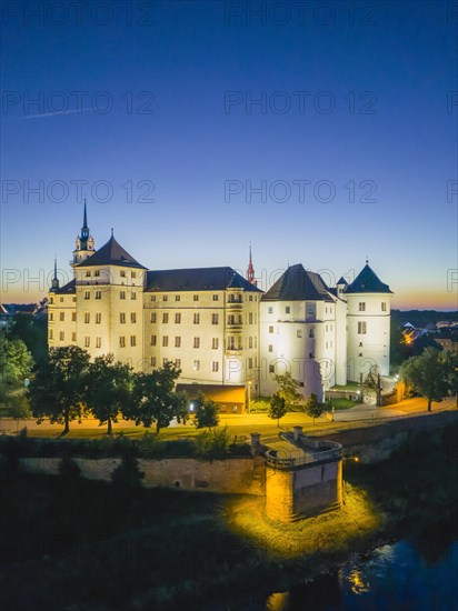 Hartenfels Castle from above, at dusk, Torgau, Saxony, Germany, Europe
