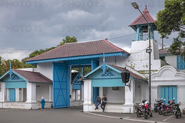 Entrance gate to the Kraton of Surakarta, Keraton Surakarta, palace of Susuhunan Pakubuwono in the