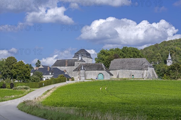 Roly Castle, Chateau-ferme de Roly, fortified farmhouse in the municipality of Philippeville,