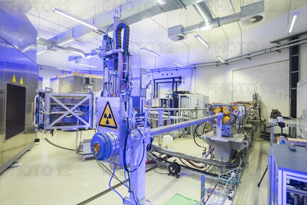 Prototype for high-contrast live imaging in proton therapy inaugurated, Dresden, Saxony, Germany,