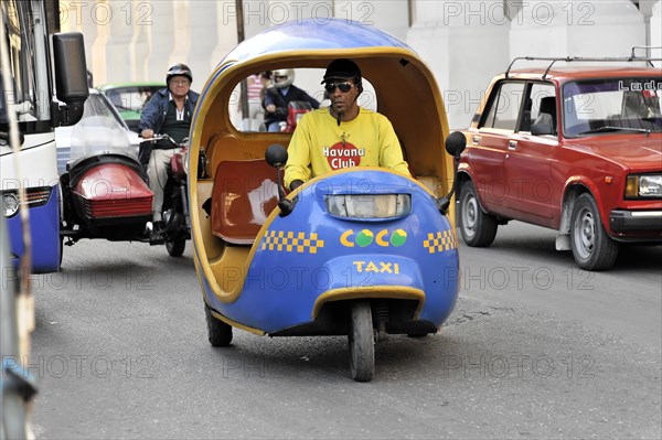 Coco Taxi, Centre of Havana, Centro Habana, Cuba, Greater Antilles, Caribbean, Central America,