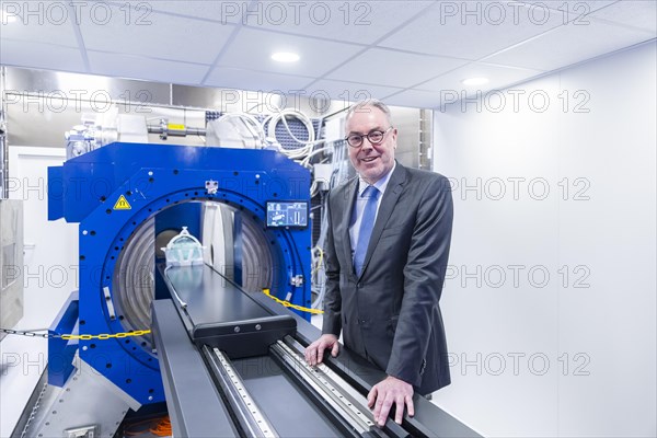 Prototype for high-contrast live imaging in proton therapy inaugurated, Dresden, Saxony, Germany,