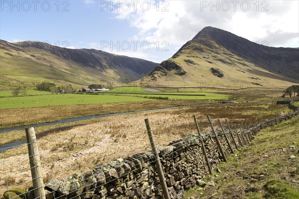 Honister Pass valley, Fleetwith Pike fell, Gatesgarth, Lake District national park, Cumbria,