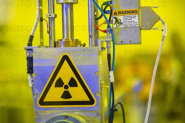 Prototype for high-contrast live imaging in proton therapy inaugurated, Dresden, Saxony, Germany,