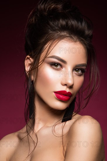 Gorgeous Young Brunette Woman face portrait. Beauty Model Girl with bright eyebrows, perfect