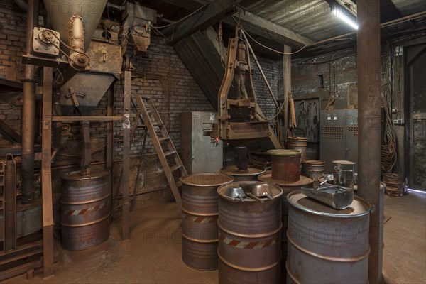 Bronze powder production room with filling plant in a metal powder mill, founded around 1900,