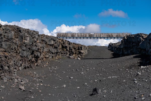 Bridge between the continents crosses the rift valley between the American and European continental