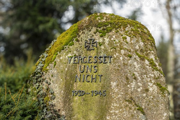 Memorial stone for the victims of the Second World War 1939, 1945 in the castle park,
