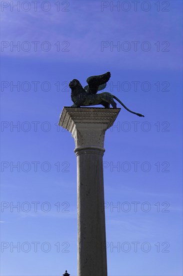 Column, capital with the winged lion of San Marco, patron saint of Venice, Piazetta San Marco, St