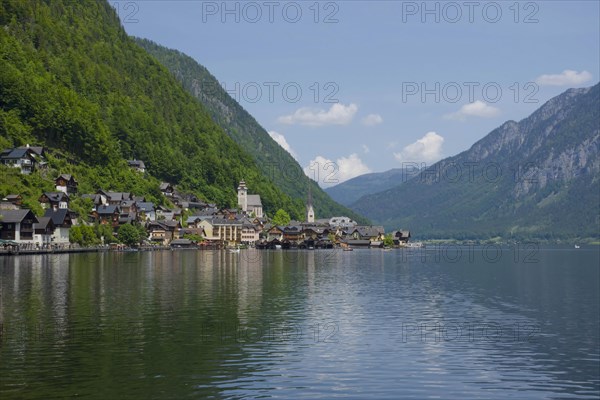 Hallstatt, a charming village on the Hallstattersee lake and a famous tourist attraction, with