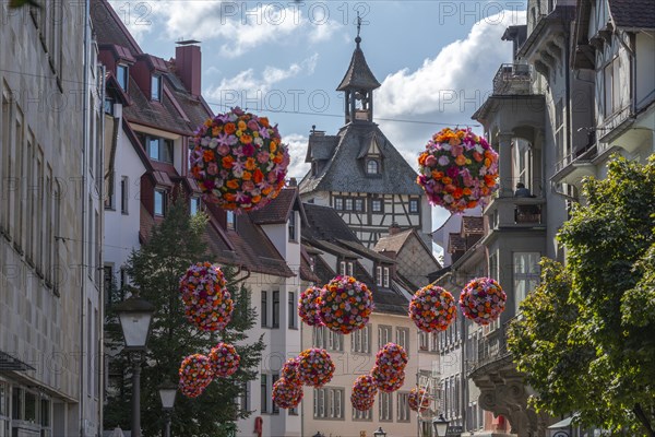 Constance on Lake Constance, Hussenstraße, Schnetztor, StadttorAltstadt, pedestrian zone, hanging