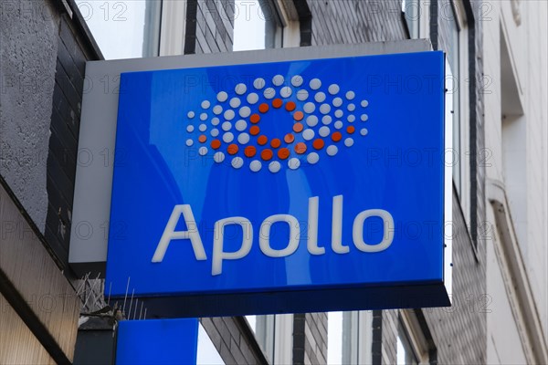 Apollo, optician's shop, facade with sign and logo, Wuppertal, North Rhine-Westphalia, Germany,