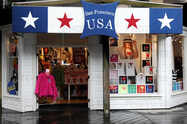 Souvenirs, Fisherman's Wharf and Pier 39 in San Francisco, California, San Francisco, USA, North