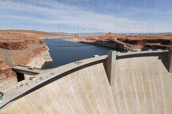 Glen Canyon Dam on Lake Powell, Colorado River, USA, North America