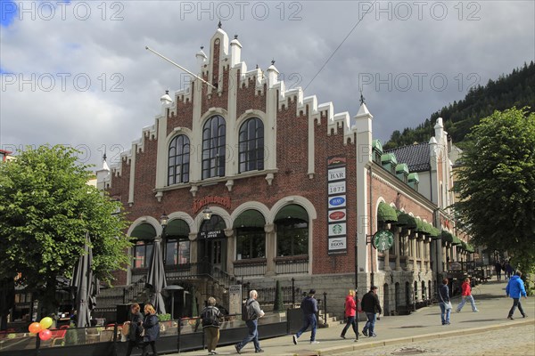 Historic former market building, Torget market square area of Vagen harbour, Bergen, Norway, Europe