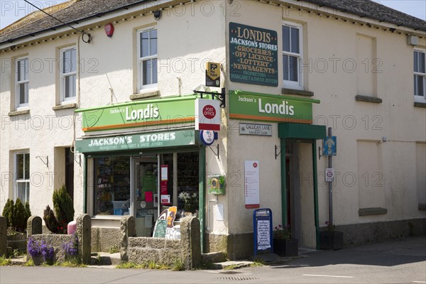 Londis chain village shop, St Buryan, Cornwall, England, UK